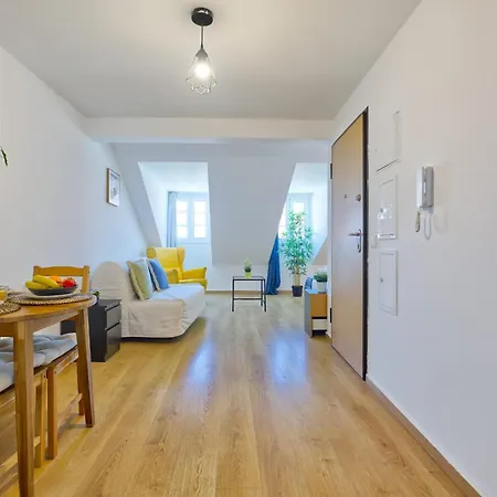 Central Apartment Apartament