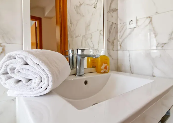 Central Apartment דירה