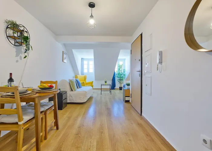 Central Apartment דירה