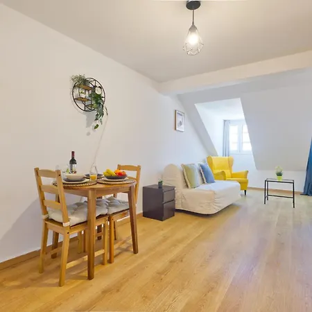 Central Apartment Lejlighed *
